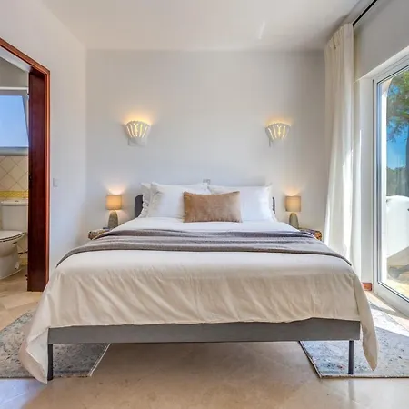 Villa Gaivota Quick Walk To And Breathtaking Views *