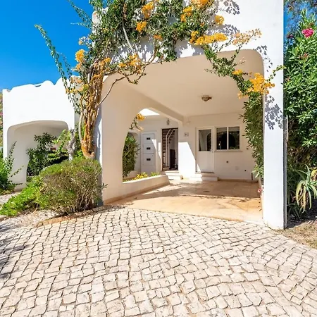 Gaivota Quick Walk To And Breathtaking Views Villa *